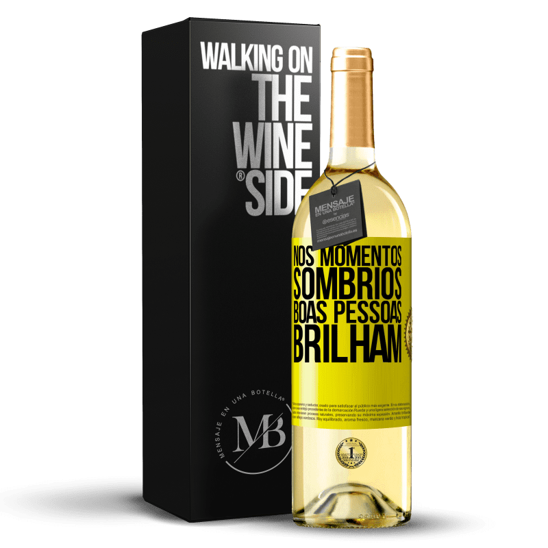 29,95 € Envio grátis | Vinho branco Edição WHITE Nos momentos sombrios, boas pessoas brilham Etiqueta Amarela. Etiqueta personalizável Vinho jovem Colheita 2024 Verdejo