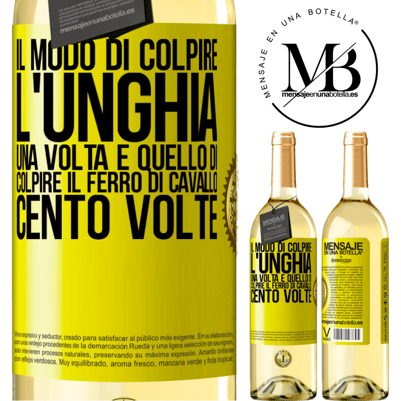 29,95 € Spedizione Gratuita | Vino bianco Edizione WHITE Il modo di colpire l'unghia una volta è quello di colpire il ferro di cavallo cento volte Etichetta Gialla. Etichetta personalizzabile Vino giovane Raccogliere 2023 Verdejo