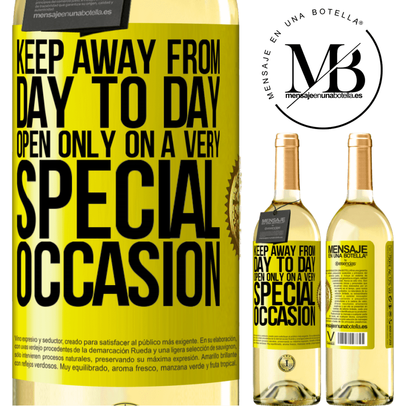 29,95 € Free Shipping | White Wine WHITE Edition Keep away from day to day. Open only on a very special occasion Yellow Label. Customizable label Young wine Harvest 2024 Verdejo