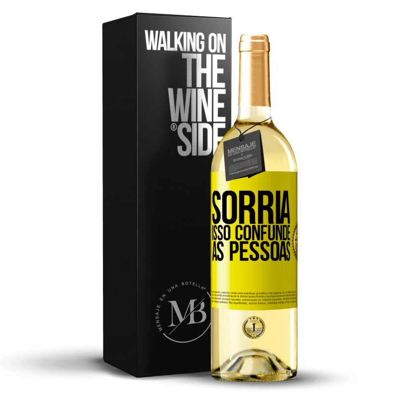 29,95 € Envio grátis | Vinho branco Edição WHITE Sorria, isso confunde as pessoas Etiqueta Amarela. Etiqueta personalizável Vinho jovem Colheita 2024 Verdejo