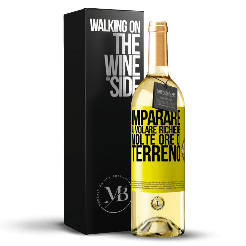 29,95 € Spedizione Gratuita | Vino bianco Edizione WHITE Imparare a volare richiede molte ore di terreno Etichetta Gialla. Etichetta personalizzabile Vino giovane Raccogliere 2024 Verdejo