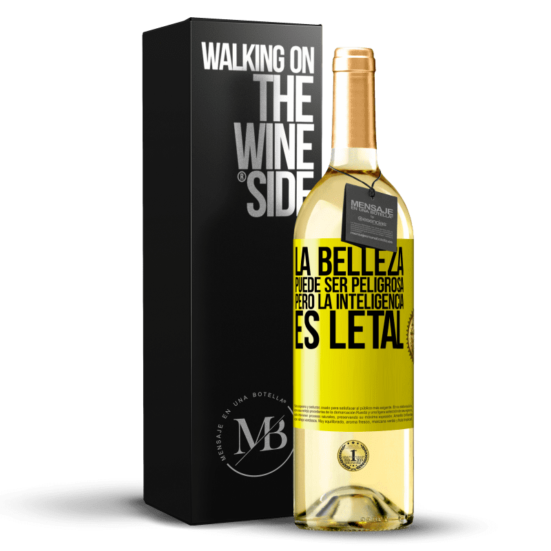 29,95 € Envío gratis | Vino Blanco Edición WHITE La belleza puede ser peligrosa, pero la inteligencia es letal Etiqueta Amarilla. Etiqueta personalizable Vino joven Cosecha 2024 Verdejo