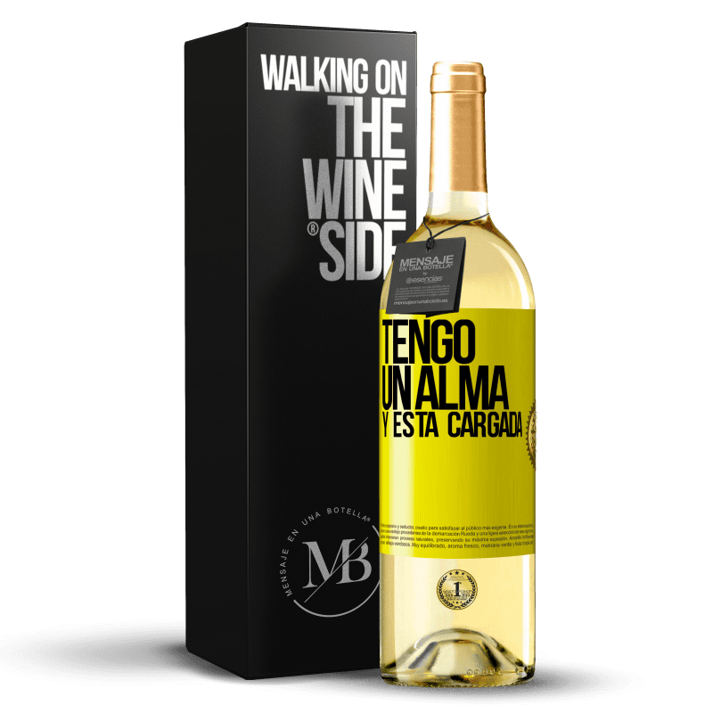 29,95 € Spedizione Gratuita | Vino bianco Edizione WHITE Tengo un alma y está cargada Etichetta Gialla. Etichetta personalizzabile Vino giovane Raccogliere 2025 Verdejo