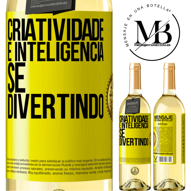 29,95 € Envio grátis | Vinho branco Edição WHITE Criatividade é inteligência se divertindo Etiqueta Amarela. Etiqueta personalizável Vinho jovem Colheita 2023 Verdejo