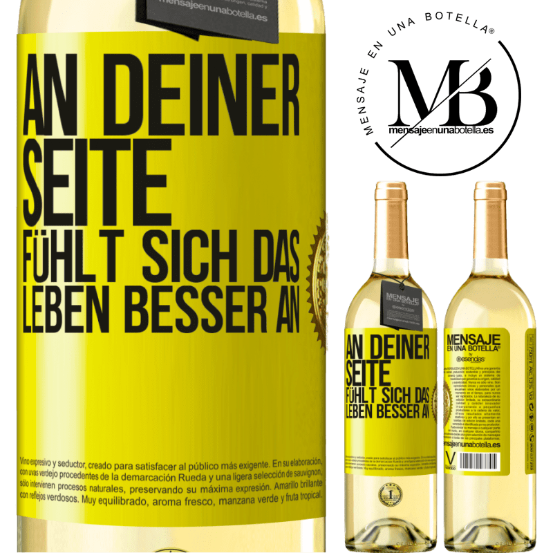 29,95 € Kostenloser Versand | Weißwein WHITE Ausgabe An deiner Seite fühlt sich das Leben besser an Gelbes Etikett. Anpassbares Etikett Junger Wein Ernte 2025 Verdejo