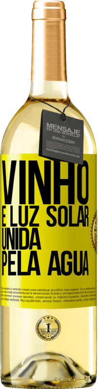 29,95 € | Vinho branco Edição WHITE Vinho é luz solar, unida pela água Etiqueta Amarela. Etiqueta personalizável Vinho jovem Colheita 2023 Verdejo