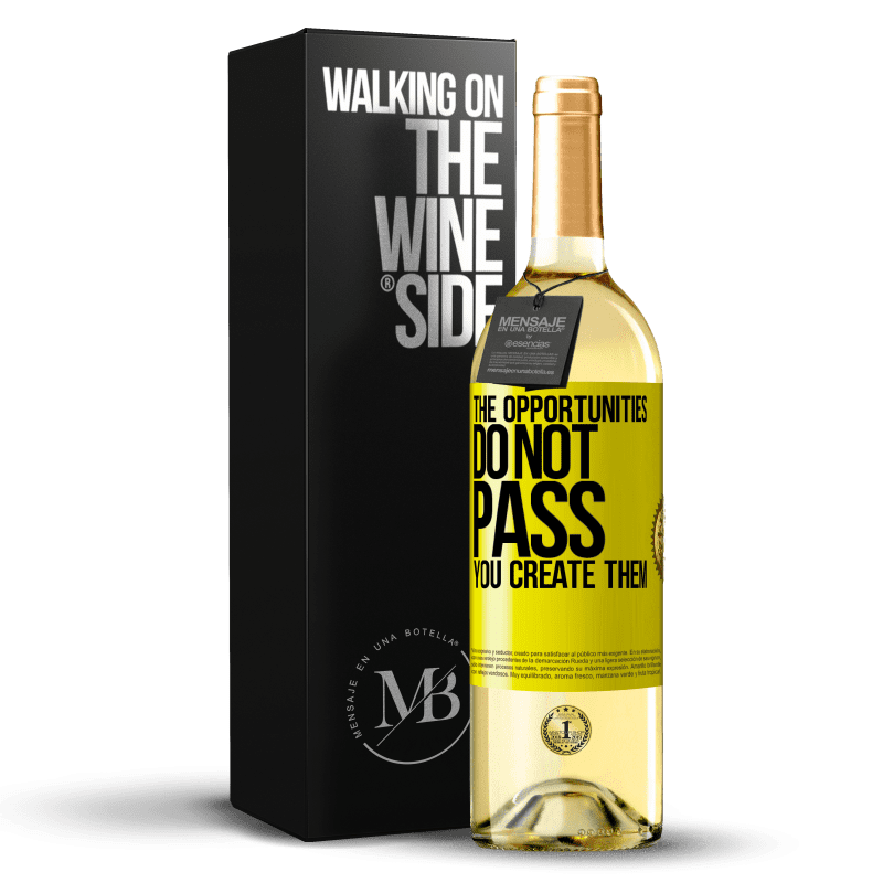 29,95 € Free Shipping | White Wine WHITE Edition The opportunities do not pass. You create them Yellow Label. Customizable label Young wine Harvest 2023 Verdejo