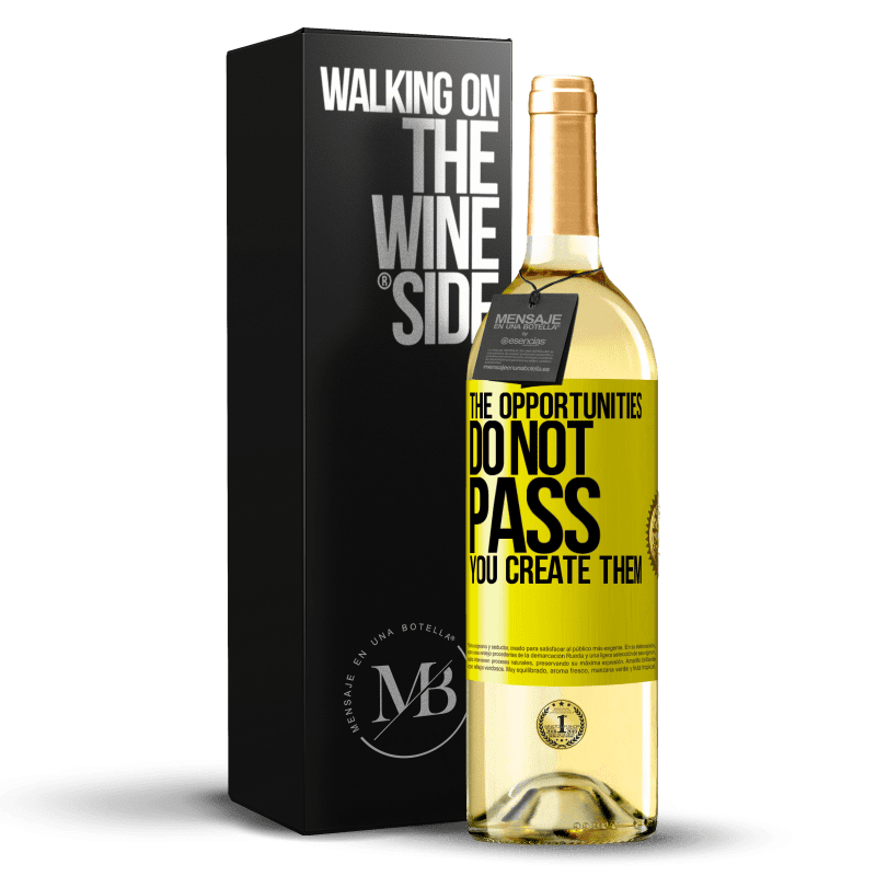 29,95 € Free Shipping | White Wine WHITE Edition The opportunities do not pass. You create them Yellow Label. Customizable label Young wine Harvest 2025 Verdejo