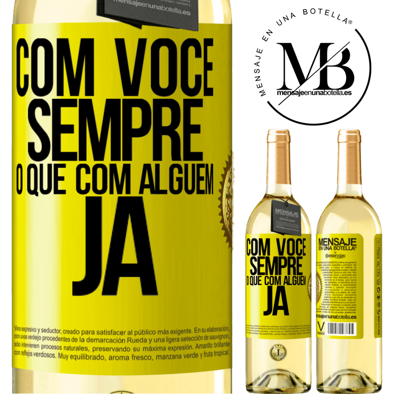 29,95 € Envio grátis | Vinho branco Edição WHITE Com você sempre o que com alguém já Etiqueta Amarela. Etiqueta personalizável Vinho jovem Colheita 2024 Verdejo