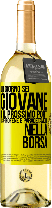 29,95 € | Vino bianco Edizione WHITE Un giorno sei giovane e il prossimo porti ibuprofene e paracetamolo nella borsa Etichetta Gialla. Etichetta personalizzabile Vino giovane Raccogliere 2023 Verdejo