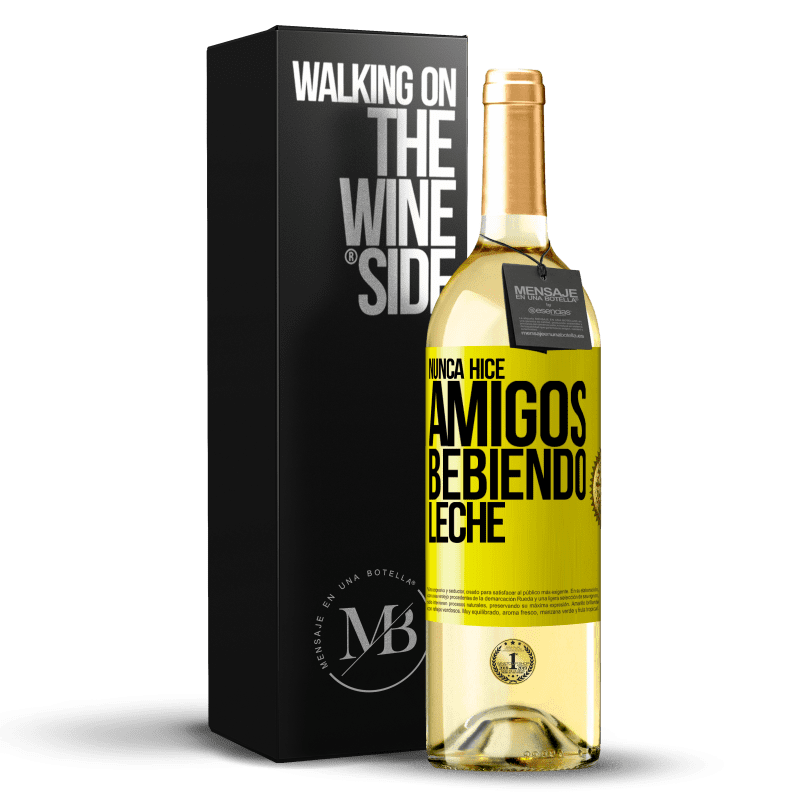 29,95 € Envío gratis | Vino Blanco Edición WHITE Nunca hice amigos bebiendo leche Etiqueta Amarilla. Etiqueta personalizable Vino joven Cosecha 2025 Verdejo