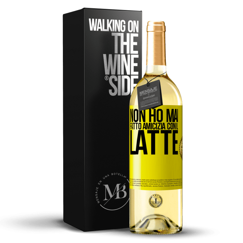 29,95 € Spedizione Gratuita | Vino bianco Edizione WHITE Non ho mai fatto amicizia con il latte Etichetta Gialla. Etichetta personalizzabile Vino giovane Raccogliere 2025 Verdejo
