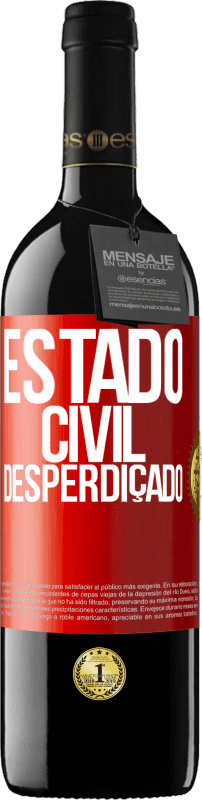 Envio grátis | Vinho tinto Edição RED MBE Reserva Estado civil: desperdiçado Etiqueta Vermelha. Etiqueta personalizável Reserva 12 Meses Colheita 2014 Tempranillo