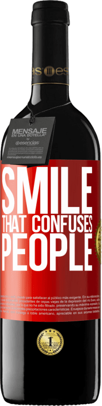 39,95 € | 赤ワイン REDエディション MBE 予約する 笑顔、人を混乱させる 赤いタグ. カスタマイズ可能なラベル 予約する 12 月 収穫 2014 Tempranillo
