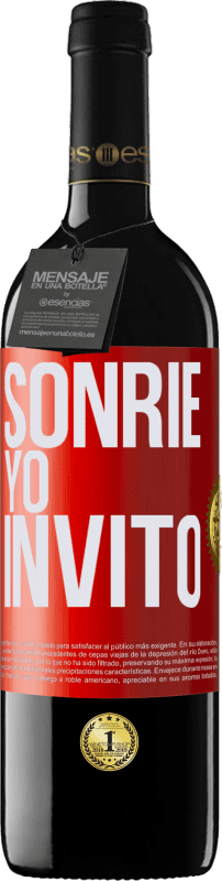 Envío gratis | Vino Tinto Edición RED MBE Reserva Sonríe, yo invito Etiqueta Roja. Etiqueta personalizable Reserva 12 Meses Cosecha 2014 Tempranillo