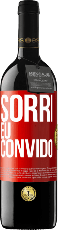 Envio grátis | Vinho tinto Edição RED MBE Reserva Sorri eu convido Etiqueta Vermelha. Etiqueta personalizável Reserva 12 Meses Colheita 2014 Tempranillo