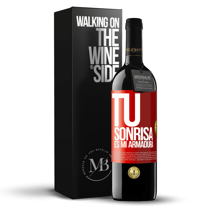 39,95 € Envío gratis | Vino Tinto Edición RED MBE Reserva Tu sonrisa es mi armadura Etiqueta Roja. Etiqueta personalizable Reserva 12 Meses Cosecha 2015 Tempranillo