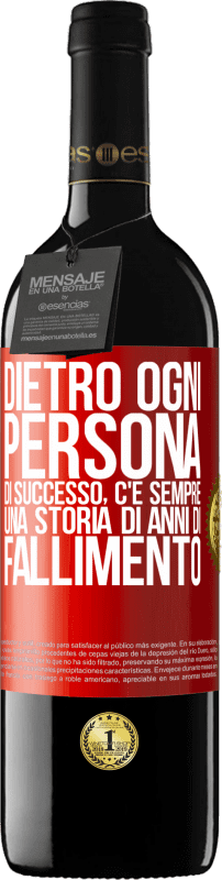 39,95 € | Vino rosso Edizione RED MBE Riserva Dietro ogni persona di successo, c'è sempre una storia di anni di fallimento Etichetta Rossa. Etichetta personalizzabile Riserva 12 Mesi Raccogliere 2015 Tempranillo