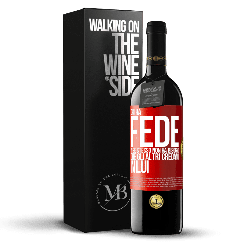 39,95 € Spedizione Gratuita | Vino rosso Edizione RED MBE Riserva Chi ha fede in se stesso non ha bisogno che gli altri credano in lui Etichetta Rossa. Etichetta personalizzabile Riserva 12 Mesi Raccogliere 2015 Tempranillo