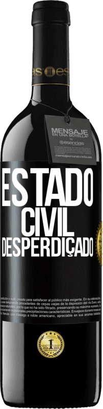 39,95 € Envio grátis | Vinho tinto Edição RED MBE Reserva Estado civil: desperdiçado Etiqueta Preta. Etiqueta personalizável Reserva 12 Meses Colheita 2014 Tempranillo