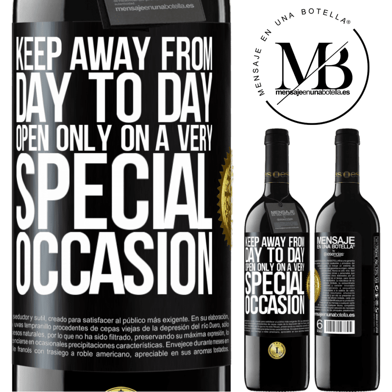 39,95 € Free Shipping | Red Wine RED Edition MBE Reserve Keep away from day to day. Open only on a very special occasion Black Label. Customizable label Reserve 12 Months Harvest 2015 Tempranillo