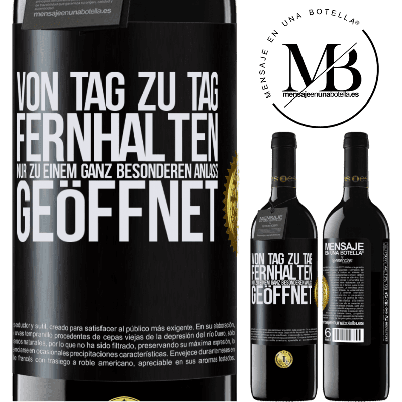 39,95 € Kostenloser Versand | Rotwein RED Ausgabe MBE Reserve Vom alltäglichen fernhalten. Nur zu einem ganz besonderen Anlass öffnen Schwarzes Etikett. Anpassbares Etikett Reserve 12 Monate Ernte 2015 Tempranillo