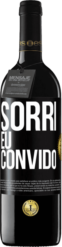 Envio grátis | Vinho tinto Edição RED MBE Reserva Sorri eu convido Etiqueta Preta. Etiqueta personalizável Reserva 12 Meses Colheita 2014 Tempranillo