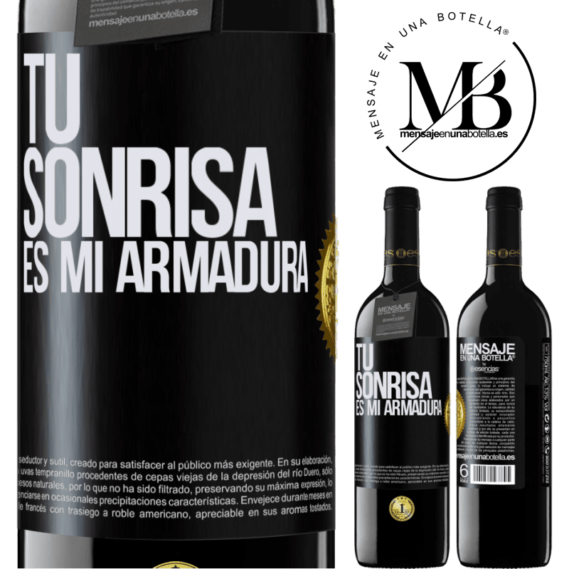 39,95 € Envío gratis | Vino Tinto Edición RED MBE Reserva Tu sonrisa es mi armadura Etiqueta Negra. Etiqueta personalizable Reserva 12 Meses Cosecha 2016 Tempranillo
