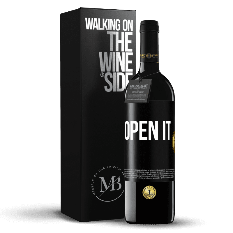 39,95 € Free Shipping | Red Wine RED Edition MBE Reserve Open it Black Label. Customizable label Reserve 12 Months Harvest 2014 Tempranillo