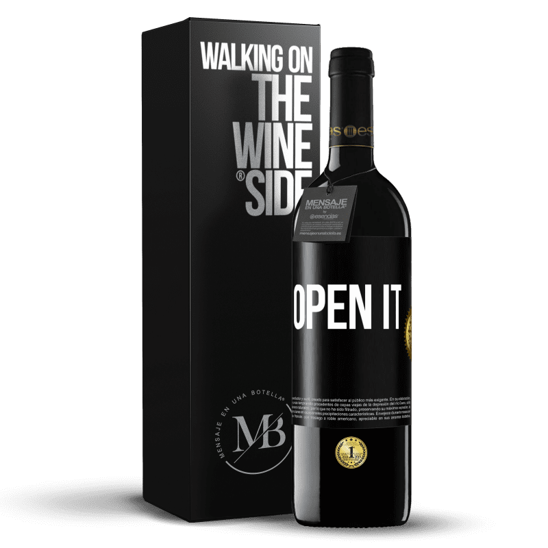 39,95 € Free Shipping | Red Wine RED Edition MBE Reserve Open it Black Label. Customizable label Reserve 12 Months Harvest 2016 Tempranillo