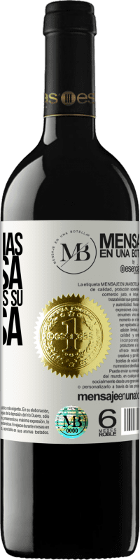 «La curva más hermosa de una mujer es su sonrisa» Edición RED MBE Reserva