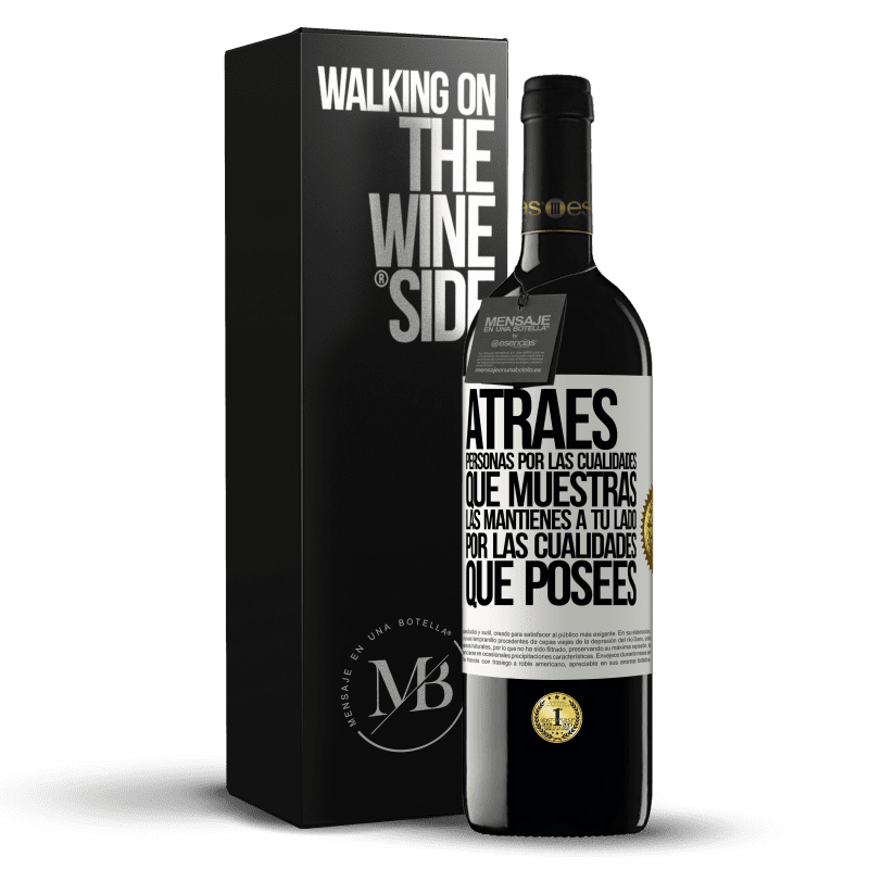 39,95 € Envío gratis | Vino Tinto Edición RED MBE Reserva Atraes personas por las cualidades que muestras. Las mantienes a tu lado por las cualidades que posees Etiqueta Blanca. Etiqueta personalizable Reserva 12 Meses Cosecha 2015 Tempranillo