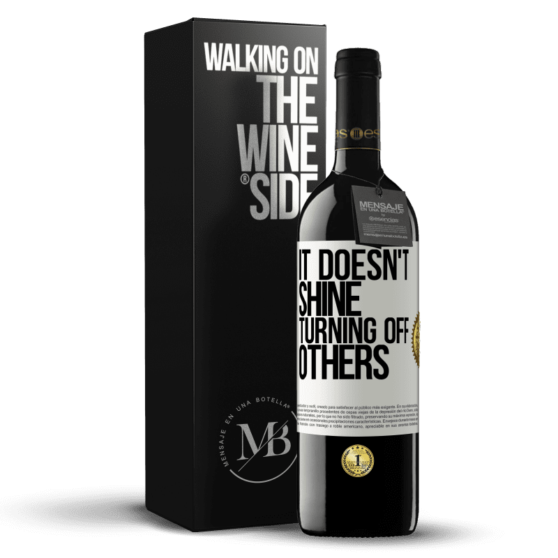 39,95 € Free Shipping | Red Wine RED Edition MBE Reserve It doesn't shine turning off others White Label. Customizable label Reserve 12 Months Harvest 2014 Tempranillo