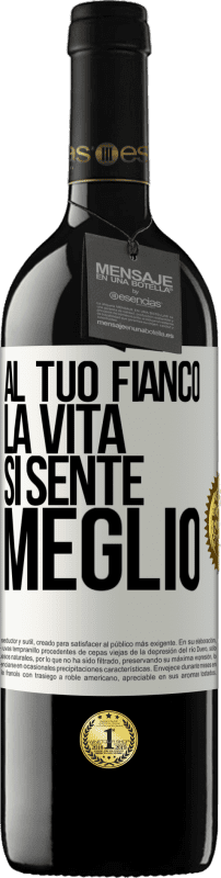 39,95 € | Vino rosso Edizione RED MBE Riserva Al tuo fianco la vita si sente meglio Etichetta Bianca. Etichetta personalizzabile Riserva 12 Mesi Raccogliere 2014 Tempranillo