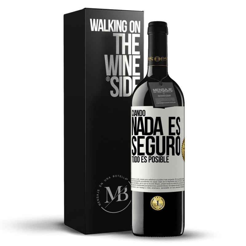 39,95 € Envío gratis | Vino Tinto Edición RED MBE Reserva Cuando nada es seguro, todo es posible Etiqueta Blanca. Etiqueta personalizable Reserva 12 Meses Cosecha 2015 Tempranillo