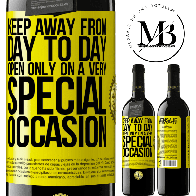 39,95 € Free Shipping | Red Wine RED Edition MBE Reserve Keep away from day to day. Open only on a very special occasion Yellow Label. Customizable label Reserve 12 Months Harvest 2015 Tempranillo