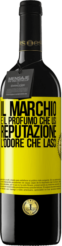 39,95 € | Vino rosso Edizione RED MBE Riserva Il marchio è il profumo che usi. Reputazione, l'odore che lasci Etichetta Gialla. Etichetta personalizzabile Riserva 12 Mesi Raccogliere 2015 Tempranillo