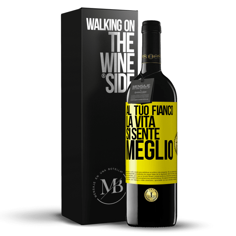 39,95 € Spedizione Gratuita | Vino rosso Edizione RED MBE Riserva Al tuo fianco la vita si sente meglio Etichetta Gialla. Etichetta personalizzabile Riserva 12 Mesi Raccogliere 2015 Tempranillo