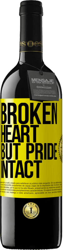 39,95 € Free Shipping | Red Wine RED Edition MBE Reserve The broken heart But pride intact Yellow Label. Customizable label Reserve 12 Months Harvest 2015 Tempranillo