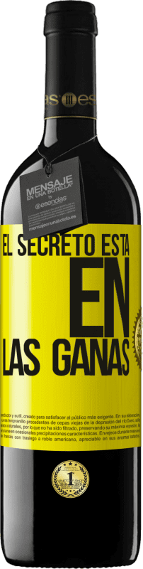 Envío gratis | Vino Tinto Edición RED MBE Reserva El secreto está en las ganas Etiqueta Amarilla. Etiqueta personalizable Reserva 12 Meses Cosecha 2014 Tempranillo