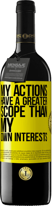 39,95 € | 红酒 RED版 MBE 预订 我的行为超出了自己的兴趣范围 黄色标签. 可自定义的标签 预订 12 个月 收成 2016 Tempranillo