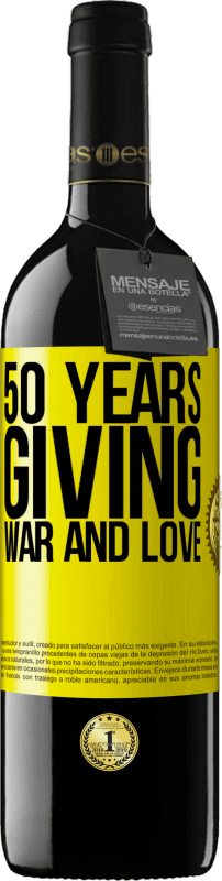 «50年来给予战争和爱» RED版 MBE 预订