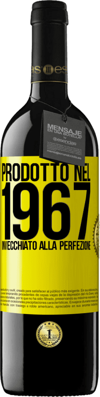 39,95 € Spedizione Gratuita | Vino rosso Edizione RED MBE Riserva Prodotto nel 1967. Invecchiato alla perfezione Etichetta Gialla. Etichetta personalizzabile Riserva 12 Mesi Raccogliere 2015 Tempranillo