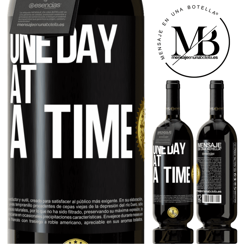 29,95 € Free Shipping | Red Wine Premium Edition MBS® Reserva One day at a time Black Label. Customizable label Reserva 12 Months Harvest 2014 Tempranillo