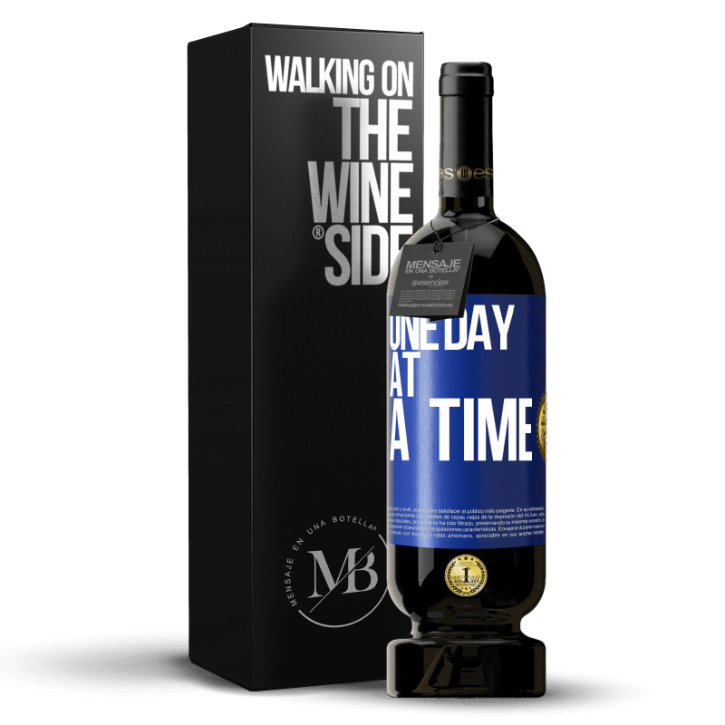 49,95 € Free Shipping | Red Wine Premium Edition MBS® Reserve One day at a time Blue Label. Customizable label Reserve 12 Months Harvest 2016 Tempranillo