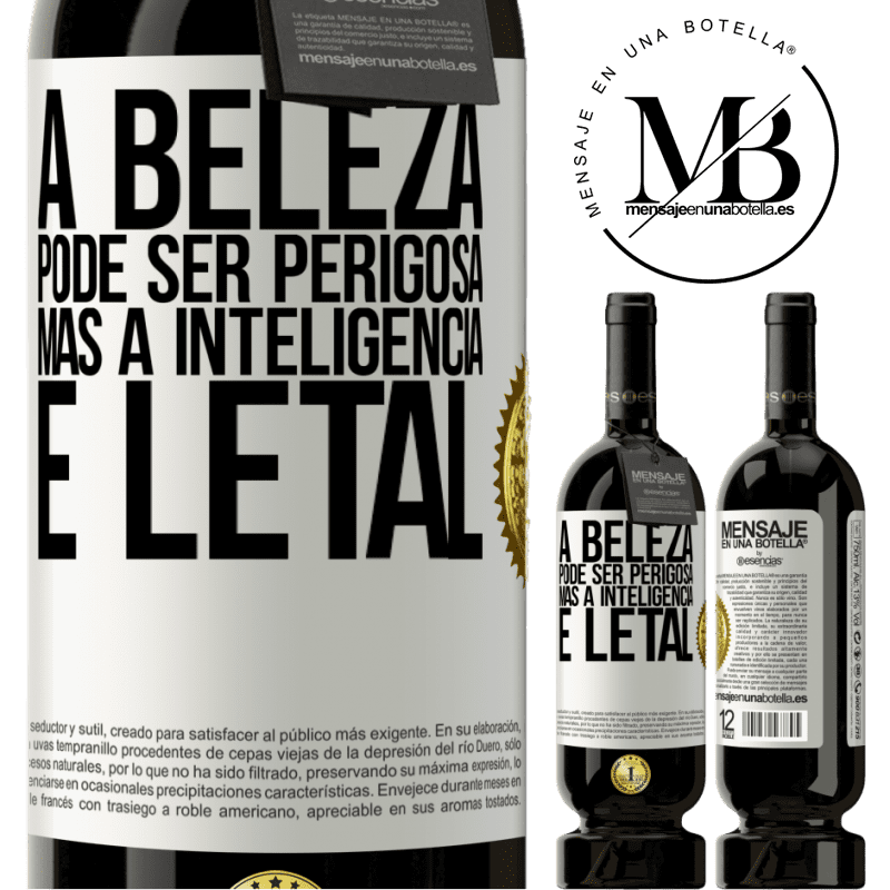 49,95 € Envio grátis | Vinho tinto Edição Premium MBS® Reserva A beleza pode ser perigosa, mas a inteligência é letal Etiqueta Branca. Etiqueta personalizável Reserva 12 Meses Colheita 2015 Tempranillo
