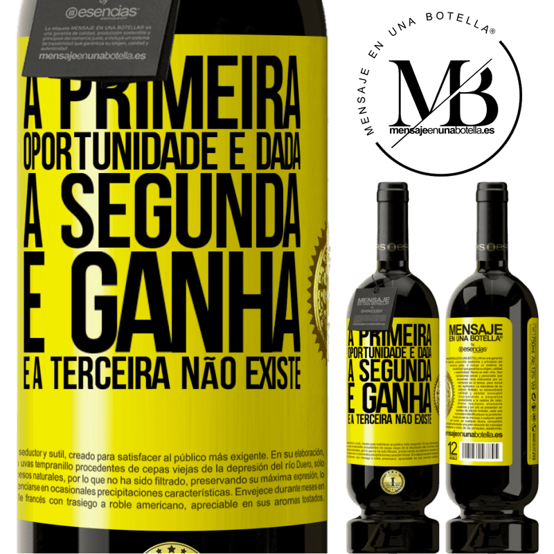 49,95 € Envio grátis | Vinho tinto Edição Premium MBS® Reserva A primeira oportunidade é dada, a segunda é ganha e a terceira não existe Etiqueta Amarela. Etiqueta personalizável Reserva 12 Meses Colheita 2014 Tempranillo