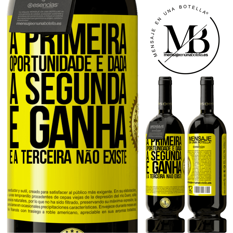 49,95 € Envio grátis | Vinho tinto Edição Premium MBS® Reserva A primeira oportunidade é dada, a segunda é ganha e a terceira não existe Etiqueta Amarela. Etiqueta personalizável Reserva 12 Meses Colheita 2016 Tempranillo