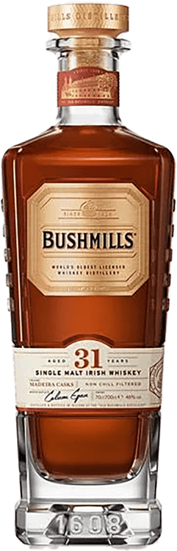 2 881,95 € Envío gratis | Whisky Single Malt Bushmills 31 Años