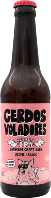 ビール Barcelona Beer Cerdos Voladores 3分の1リットルのボトル 33 cl